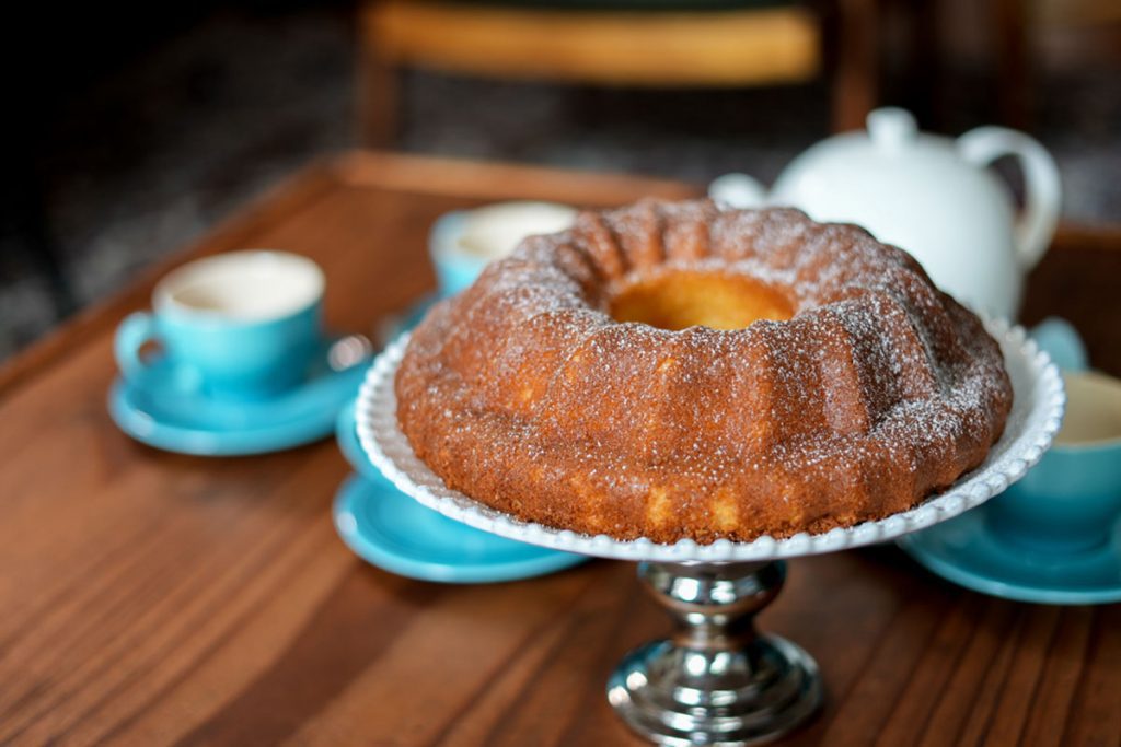 TopLay | Bundt cake