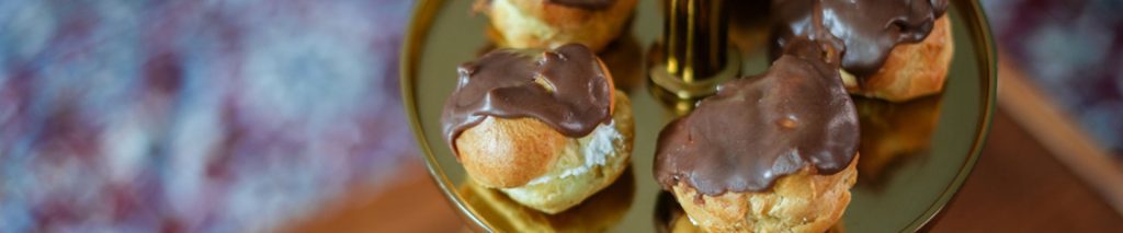 TopLay - Chocolate eclairs