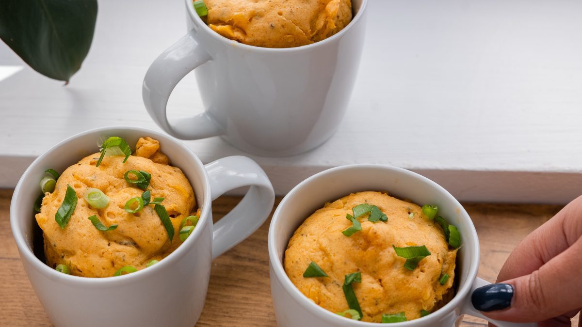 TopLay | Biltong & Cheese Mug Muffin