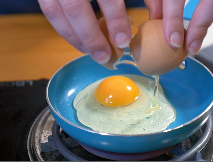 Toplay-Avocado-Egg-Toast